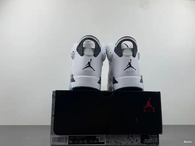 Bmlin Reverse Jordan CT8529-112 Air 6 Oreo 0611